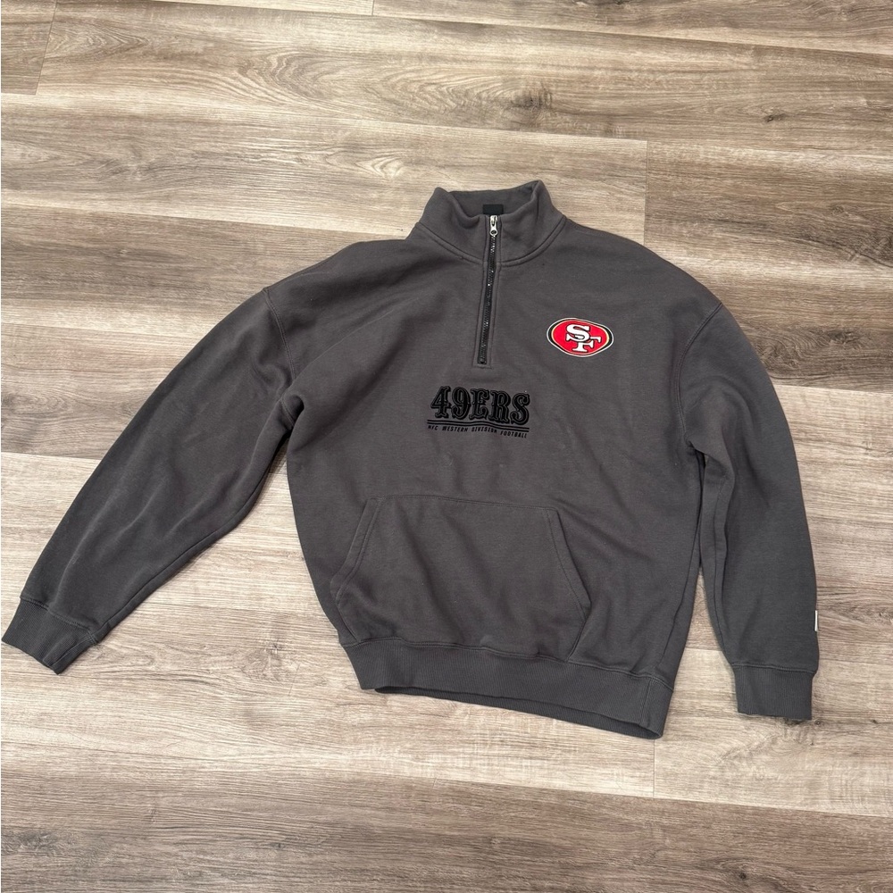 Gray 49ers Half-Zip Sweatshirt